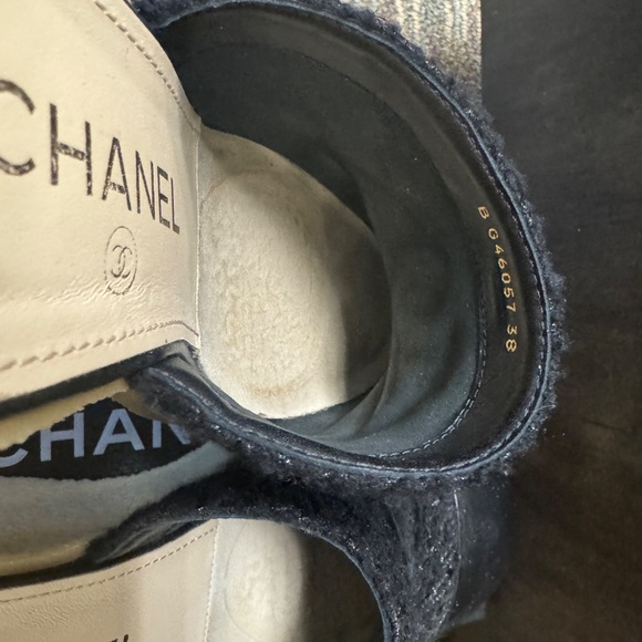 Chanel Tweed Mules - Picture 6 of 8